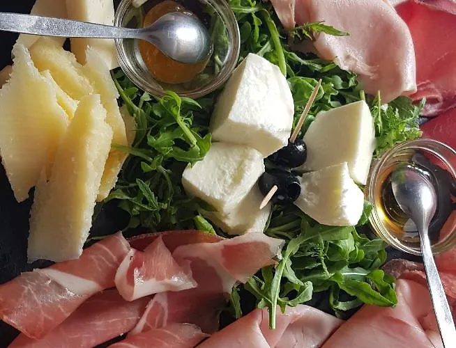 La Terrazza Su - Monaco *